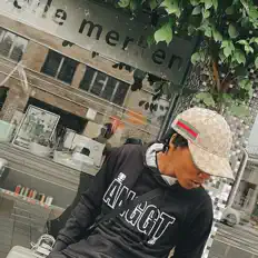 Escucha a Supa Sane, mira videos musicales, lee su biografía, consulta las fechas de las gira y más.