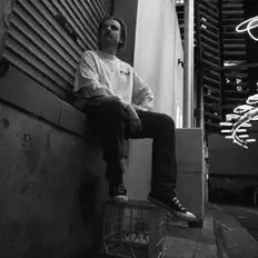 Dengarkan Jack Anthony, tonton video musik, baca bio, lihat tanggal tur & lainnya!