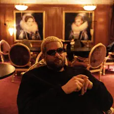 Poslechněte si interpreta SANTO, sledujte hudební videa, přečtěte si životopis, podívejte se na data turné a další informace.