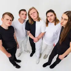 收听 Fox Paw、观看音乐视频、阅读小传、查看巡演日期等 ！