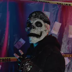 Poslechněte si interpreta Ghost WriDer, sledujte hudební videa, přečtěte si životopis, podívejte se na data turné a další informace.