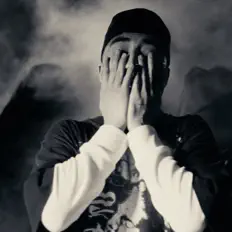 收听 Kringe、观看音乐视频、阅读小传、查看巡演日期等 ！