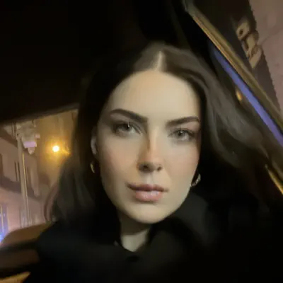 Listen to Eda Defne, watch music videos, read bio, see tour dates & more!