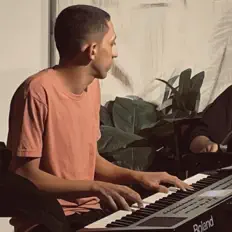 Listen to Abdalrahman Khaled, watch music videos, read bio, see tour dates & more!