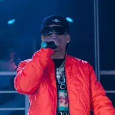 聆聽 Mr. Activo PlatanoSwagg、觀看音樂影片、閱讀小傳、查看巡演日期等！