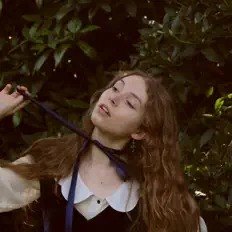 abigail almaを聴いたり、ミュージックビデオを鑑賞したり、経歴やツアー日程などを確認したりしましょう！