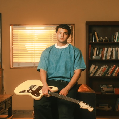 Listen to Juni, watch music videos, read bio, see tour dates & more!