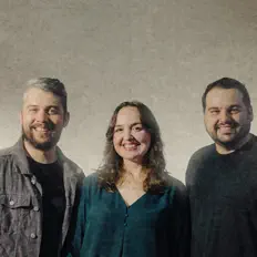 Poslechněte si interpreta Videira Music, sledujte hudební videa, přečtěte si životopis, podívejte se na data turné a další informace.