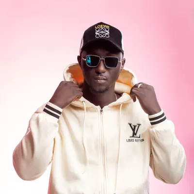Listen to King Nayas, watch music videos, read bio, see tour dates & more!