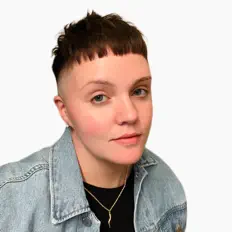 Ouça Meg Martelli, assista a videoclipes, leia a biografia, veja as datas das turnês e mais!