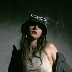 Listen to Nicoletta de Lira, watch music videos, read bio, see tour dates & more!