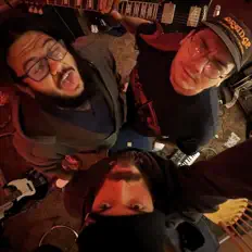 Posłuchaj wykonawcy Planet Namek, obejrzyj teledyski, przeczytaj biografię, zobacz daty tras koncertowych i nie tylko!