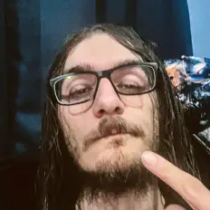 Kurt Rockを聴いたり、ミュージックビデオを鑑賞したり、経歴やツアー日程などを確認したりしましょう！