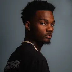 聆聽 SNZO、觀看音樂影片、閱讀小傳、查看巡演日期等！