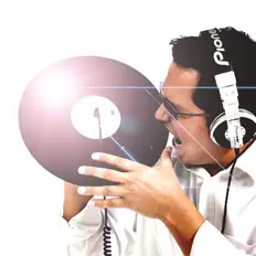 Richard Salinasを聴いたり、ミュージックビデオを鑑賞したり、経歴やツアー日程などを確認したりしましょう！
