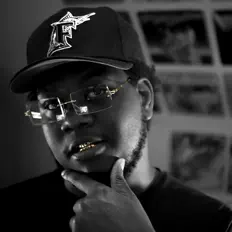 Pyro Beatsを聴いたり、ミュージックビデオを鑑賞したり、経歴やツアー日程などを確認したりしましょう！