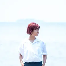Mao Uchuを聴いたり、ミュージックビデオを鑑賞したり、経歴やツアー日程などを確認したりしましょう！