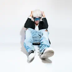 Luister naar Kamil Hoffmann, bekijk muziekvideo's, lees de bio, bekijk de tourdata, en meer!