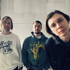 Dengarkan Mailo, tonton video musik, baca bio, lihat tanggal tur & lainnya!