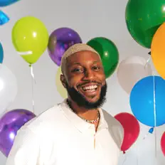 Covi. सुनें, म्यूज़िक वीडियो देखें, बायो पढ़ें, दौरे की तारीखें और बहुत कुछ देखें!