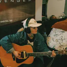 Ascolta Claudia Hatch, guarda video musicali, leggi la biografia, vedi le date del tour & altro!