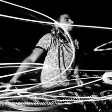 Hi Fidel Cartel dinle, müzik videolarını izle, biyografisini oku, tur tarihlerini ve daha fazlasını gör!