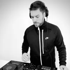 Listen to Data B, watch music videos, read bio, see tour dates & more!