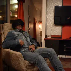 Luister naar True Bamba, bekijk muziekvideo's, lees de bio, bekijk de tourdata, en meer!
