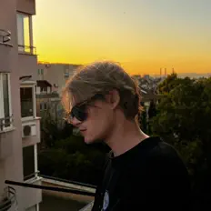 Luister naar nonnensee, bekijk muziekvideo's, lees de bio, bekijk de tourdata, en meer!