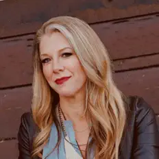 Listen to Rachel Matkin, watch music videos, read bio, see tour dates & more!