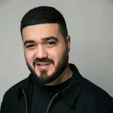 Eren Dinckurtを聴いたり、ミュージックビデオを鑑賞したり、経歴やツアー日程などを確認したりしましょう！