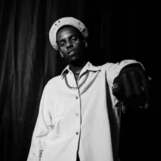 聆聽 UNiTY Originaal、觀看音樂影片、閱讀小傳、查看巡演日期等！