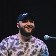 Ακούστε περιεχόμενο από doom.blu, παρακολουθήστε μουσικά βίντεο, διαβάστε το βιογραφικό, δείτε ημερομηνίες περιοδείας, και πολλά ακόμη!