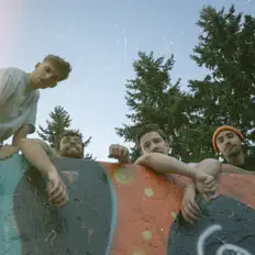 Ascolta Crooked Path, guarda video musicali, leggi la biografia, vedi le date del tour & altro!