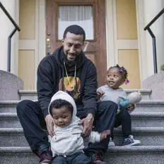 Escucha a Lyrical Tone, mira videos musicales, lee su biografía, consulta las fechas de las gira y más.