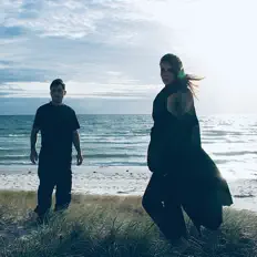 收听 China Roses、观看音乐视频、阅读小传、查看巡演日期等 ！