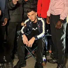 Escucha a Vatos, mira videos musicales, lee su biografía, consulta las fechas de las gira y más.