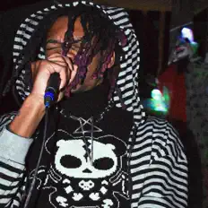 收听 Jmacc、观看音乐视频、阅读小传、查看巡演日期等 ！