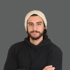 Ouça Farnawany, assista a videoclipes, leia a biografia, veja as datas das turnês e mais!
