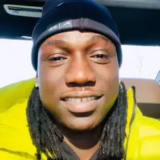 Hör dir Ree Bobsin an, schau dir Musikvideos an, lies die Biografie, finde Tourdaten und mehr!