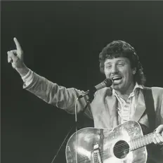 Listen to Kenny Hinson, watch music videos, read bio, see tour dates & more!