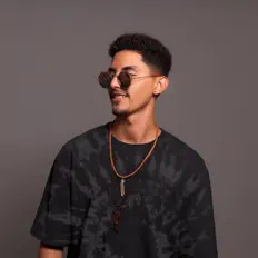 聆聽 TONY FLORES、觀看音樂影片、閱讀小傳、查看巡演日期等！
