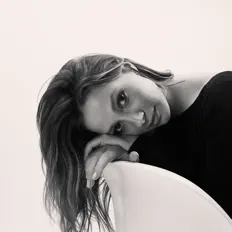 Listen to Kendall Robbins, watch music videos, read bio, see tour dates & more!