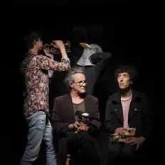 聆聽 Lame、觀看音樂影片、閱讀小傳、查看巡演日期等！