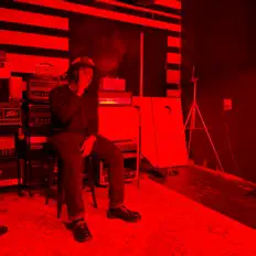Dengarkan REUB B.O.¥., tonton video musik, baca bio, lihat tanggal tur & lainnya!