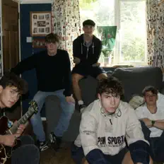 收听 The Bridge、观看音乐视频、阅读小传、查看巡演日期等 ！