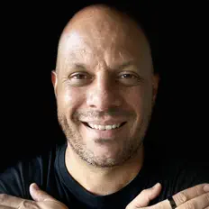 Tico De Moraes dinle, müzik videolarını izle, biyografisini oku, tur tarihlerini ve daha fazlasını gör!