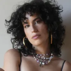 Listen to Sonia Stein, watch music videos, read bio, see tour dates & more!