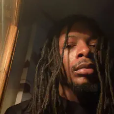 Ascolta Drew Delton, guarda video musicali, leggi la biografia, vedi le date del tour & altro!