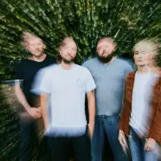 收听 The Forecast、观看音乐视频、阅读小传、查看巡演日期等 ！